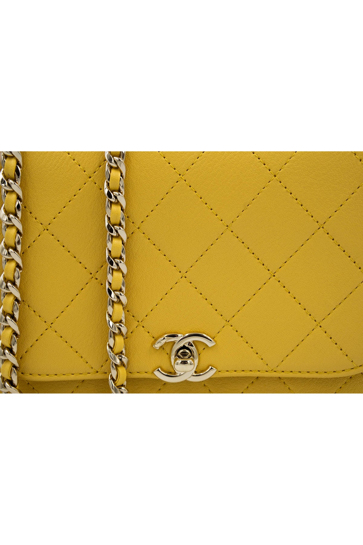 Chanel Margarine Yellow Quilted CC Saddle Casual Crossbody Purse 2019 Size Small