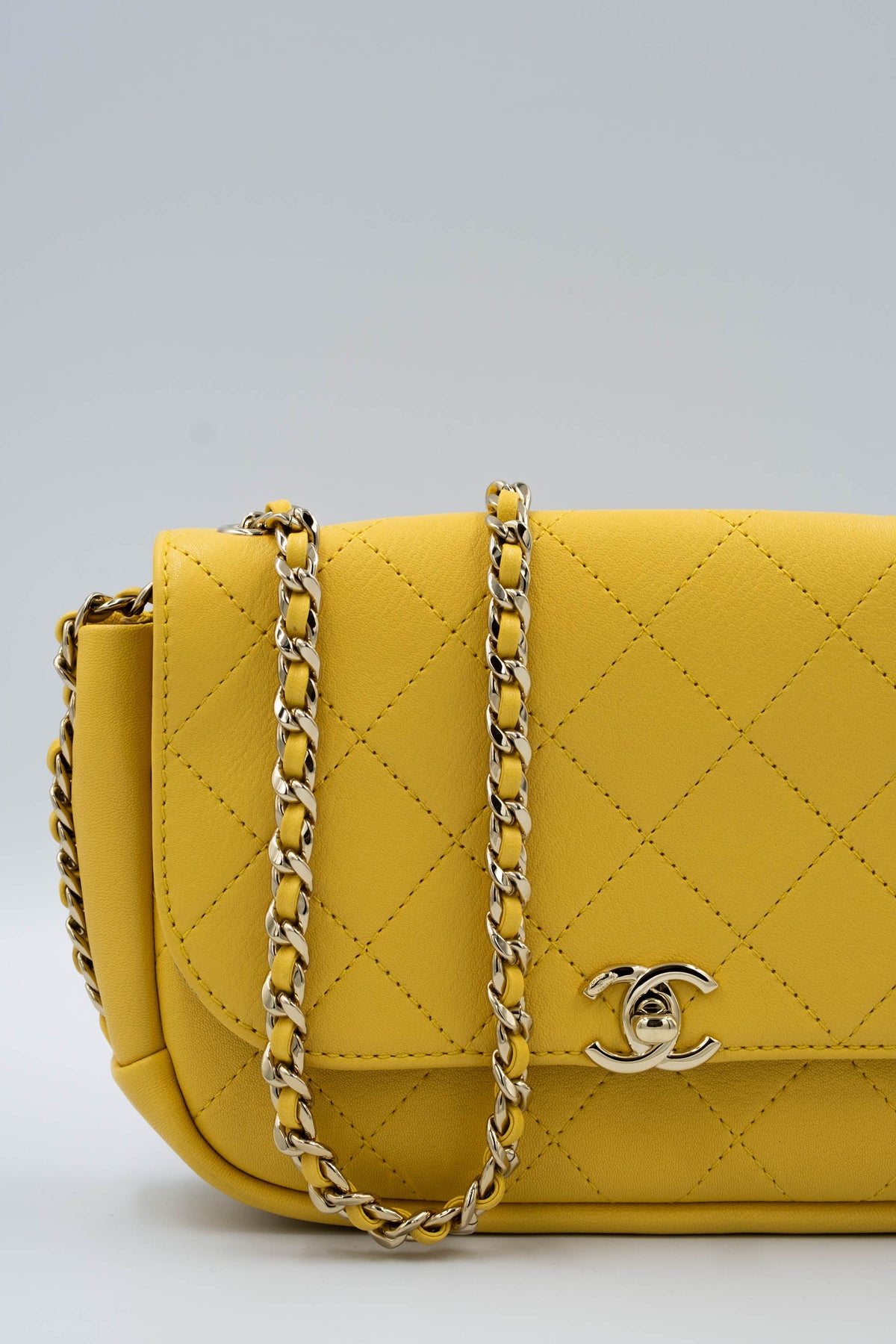 Chanel Margarine Yellow Quilted CC Saddle Casual Crossbody Purse 2019 Size Small
