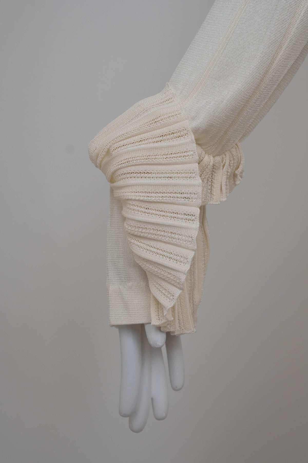 Chanel Ivory Diagonal Jacquard Long Sleeve Rayon Shirt Size 40 2001C
