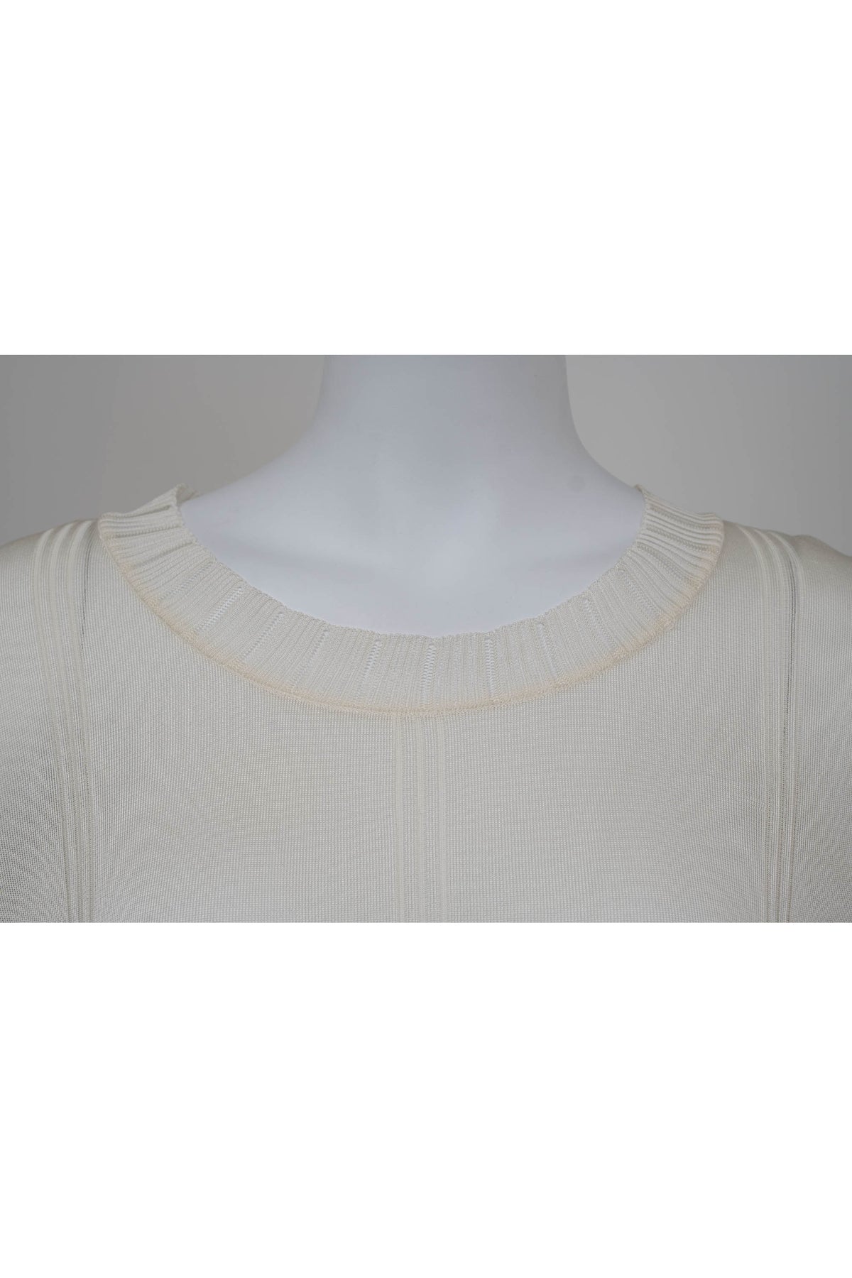Chanel White Mesh Knit Rayon Ruffle Cuff Top 2006P Size 42