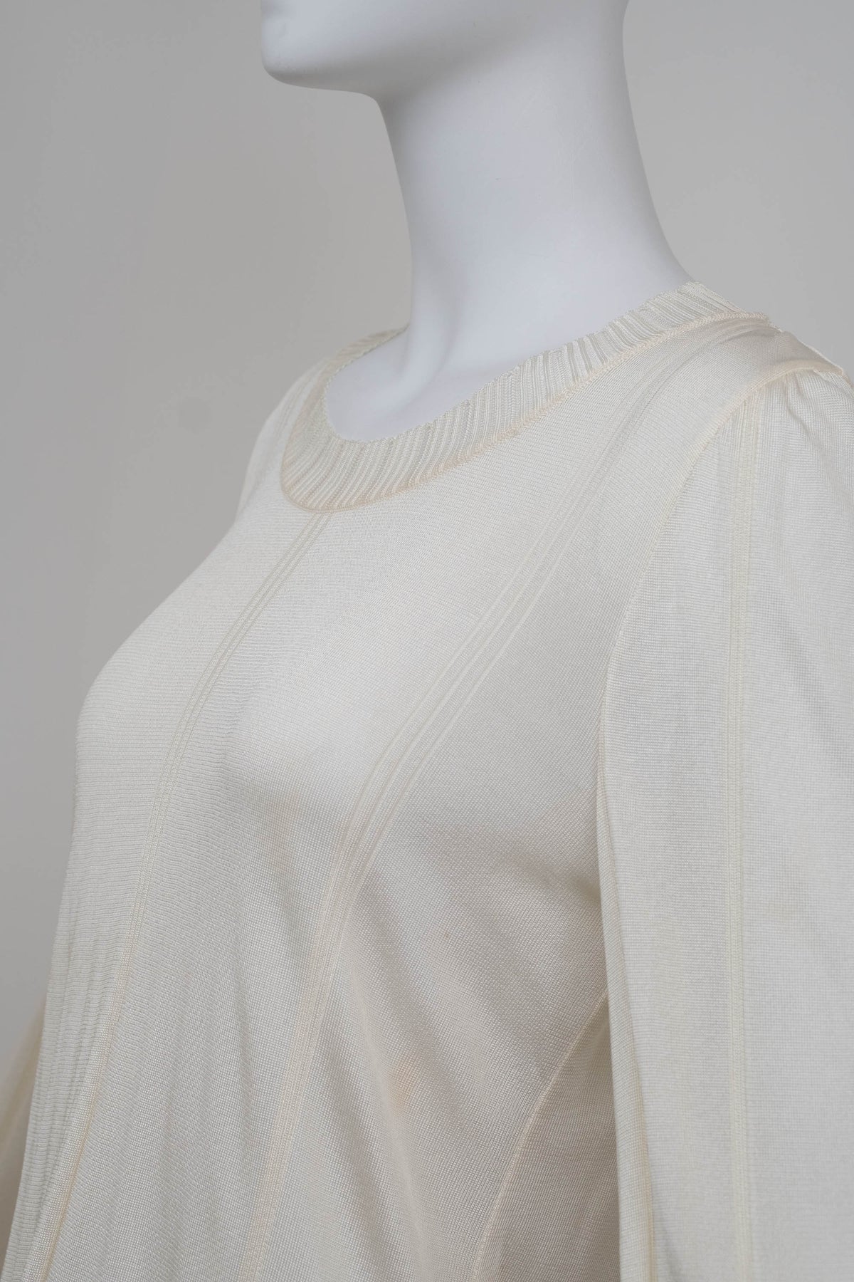 Chanel White Mesh Knit Rayon Ruffle Cuff Top 2006P Size 42