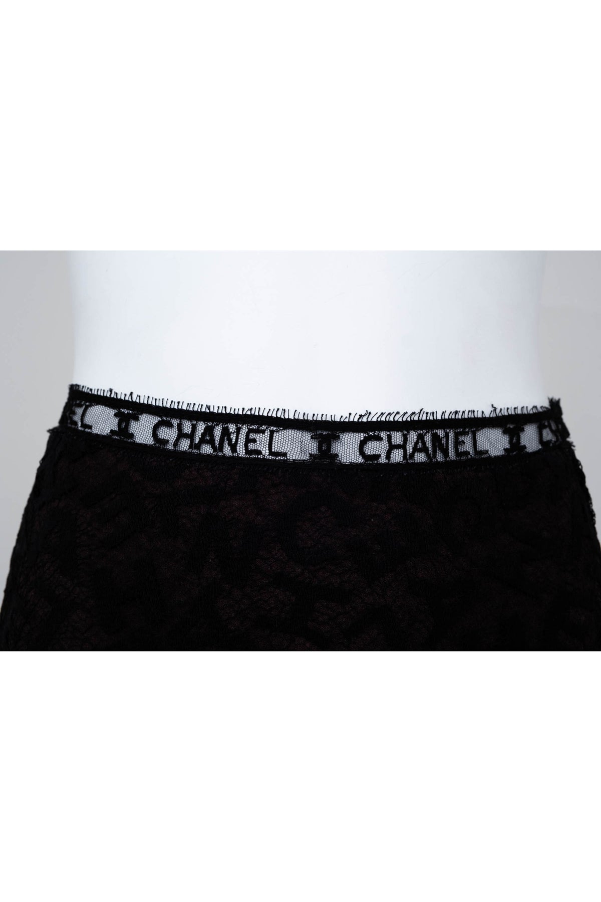 Chanel Black Lace Wiggle Skirt Size 36
