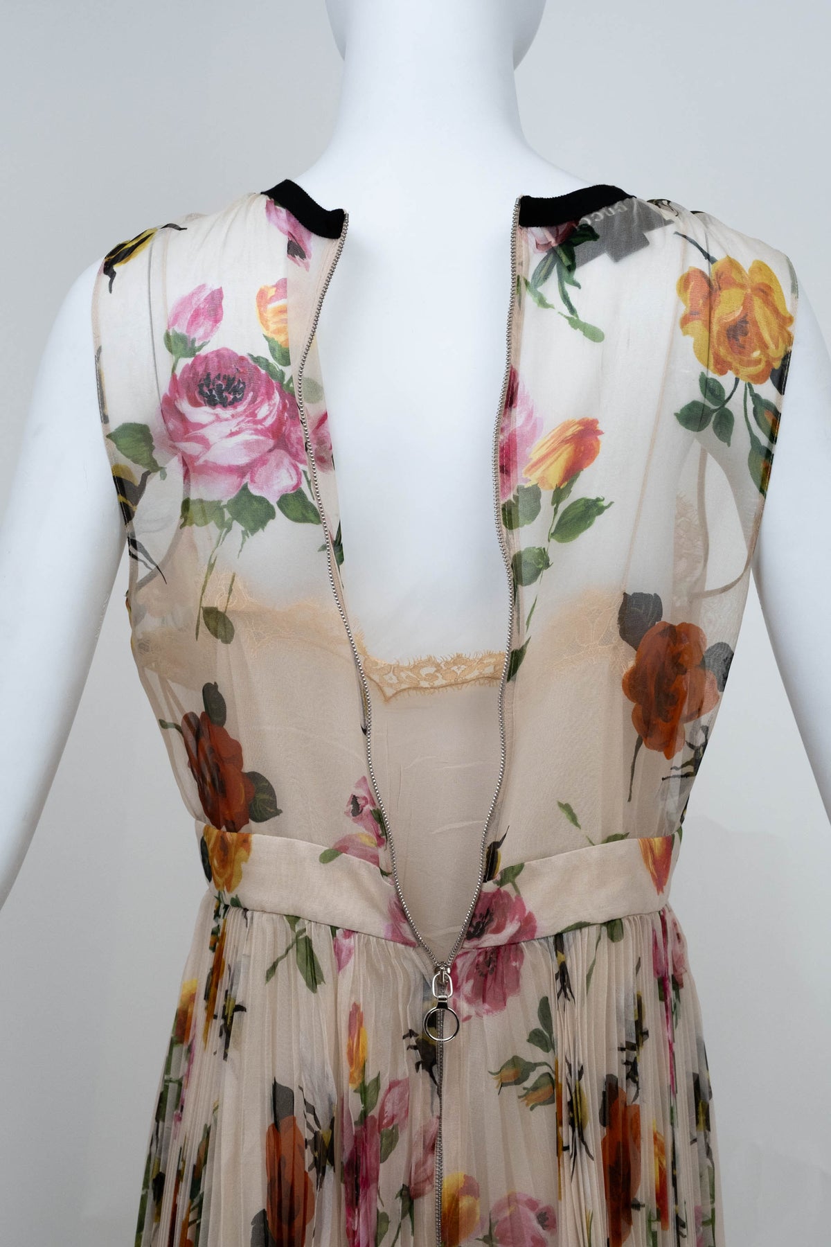 Gucci Cream Chiffon Floral Print Pleated Skirt Maxi Dress 2016 Size 42/6