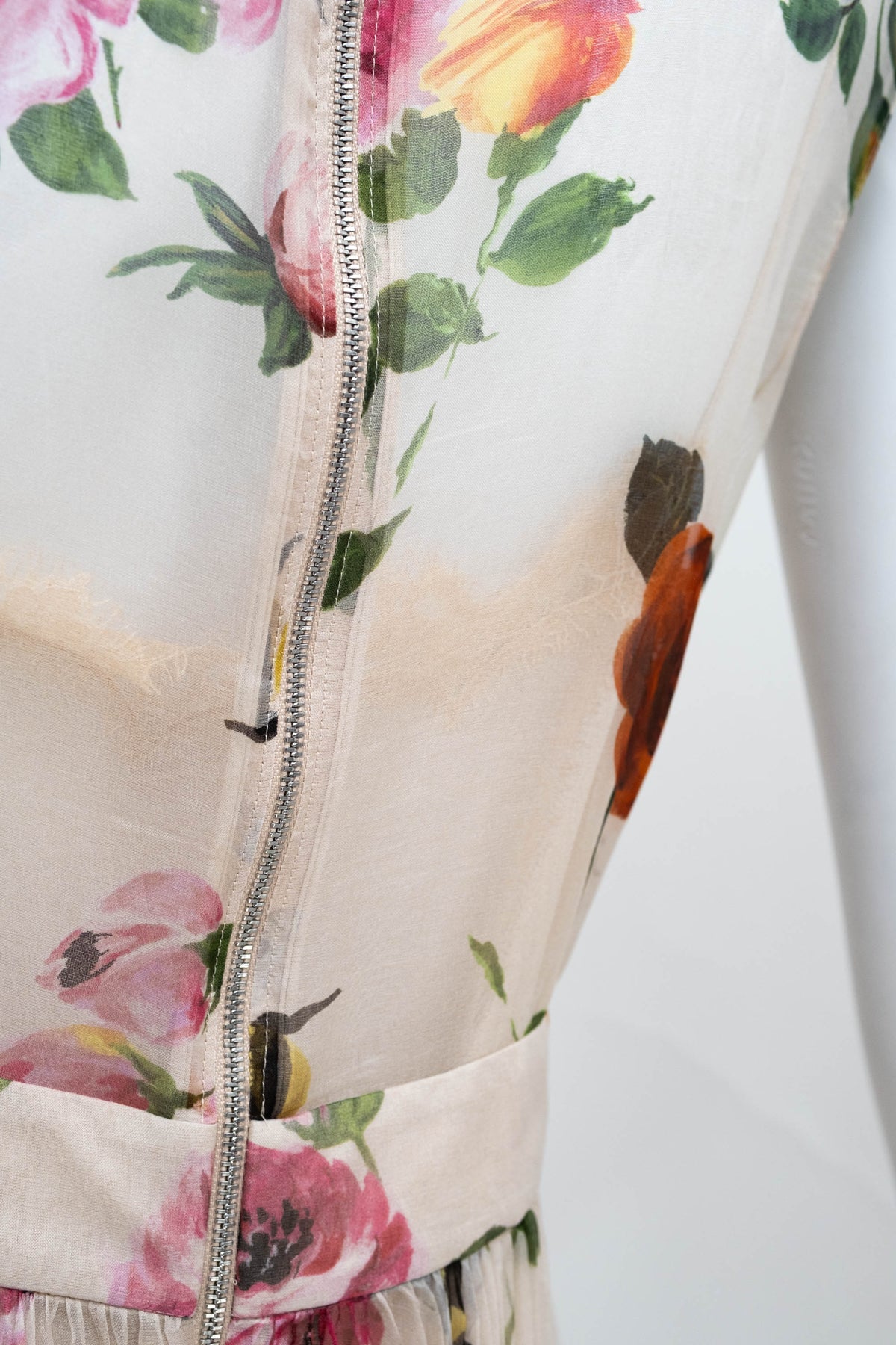 Gucci Cream Chiffon Floral Print Pleated Skirt Maxi Dress 2016 Size 42/6