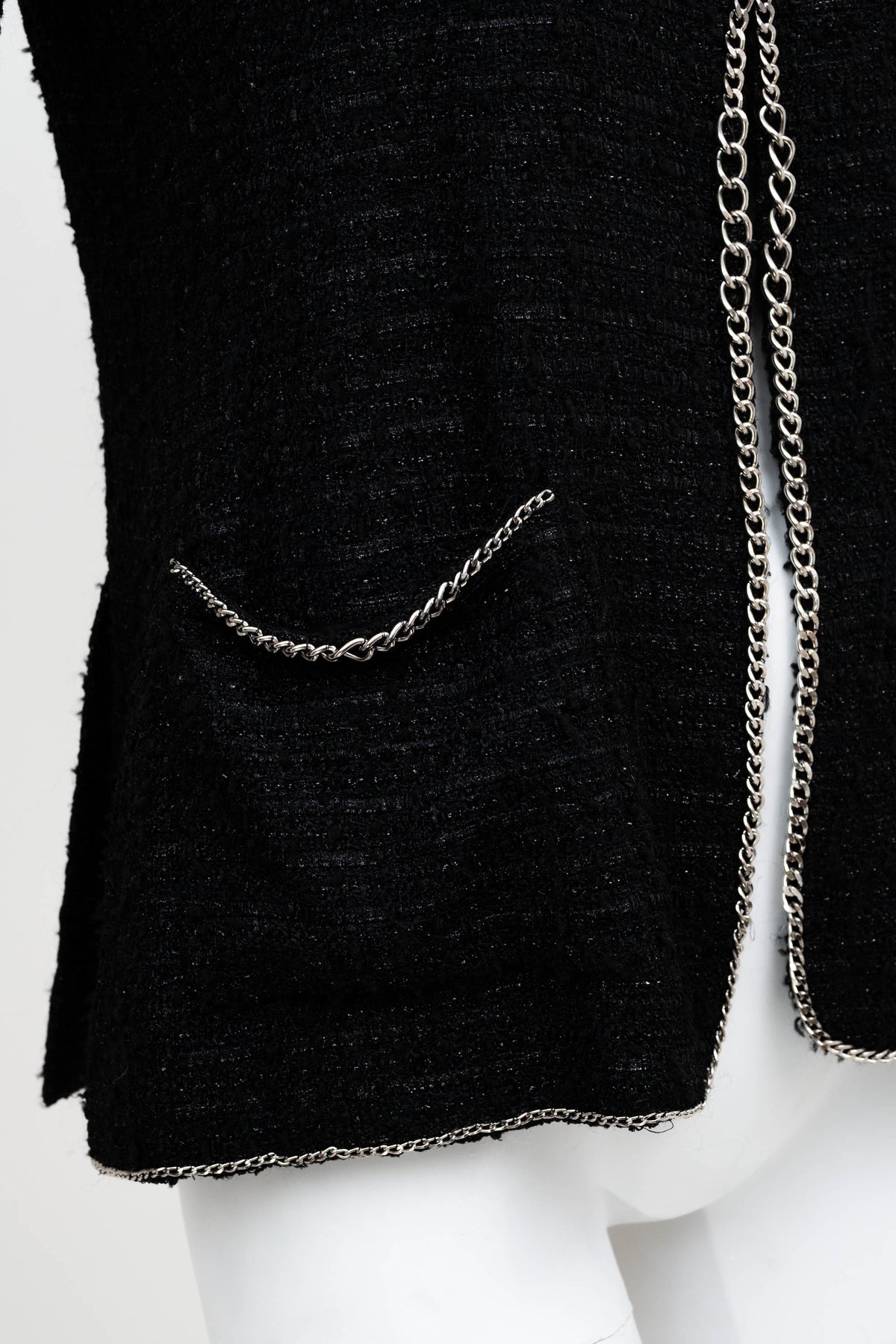 Chanel Black Silver Chain Trim Fantasy Tweed Boucle Jacket 2006 Size 38