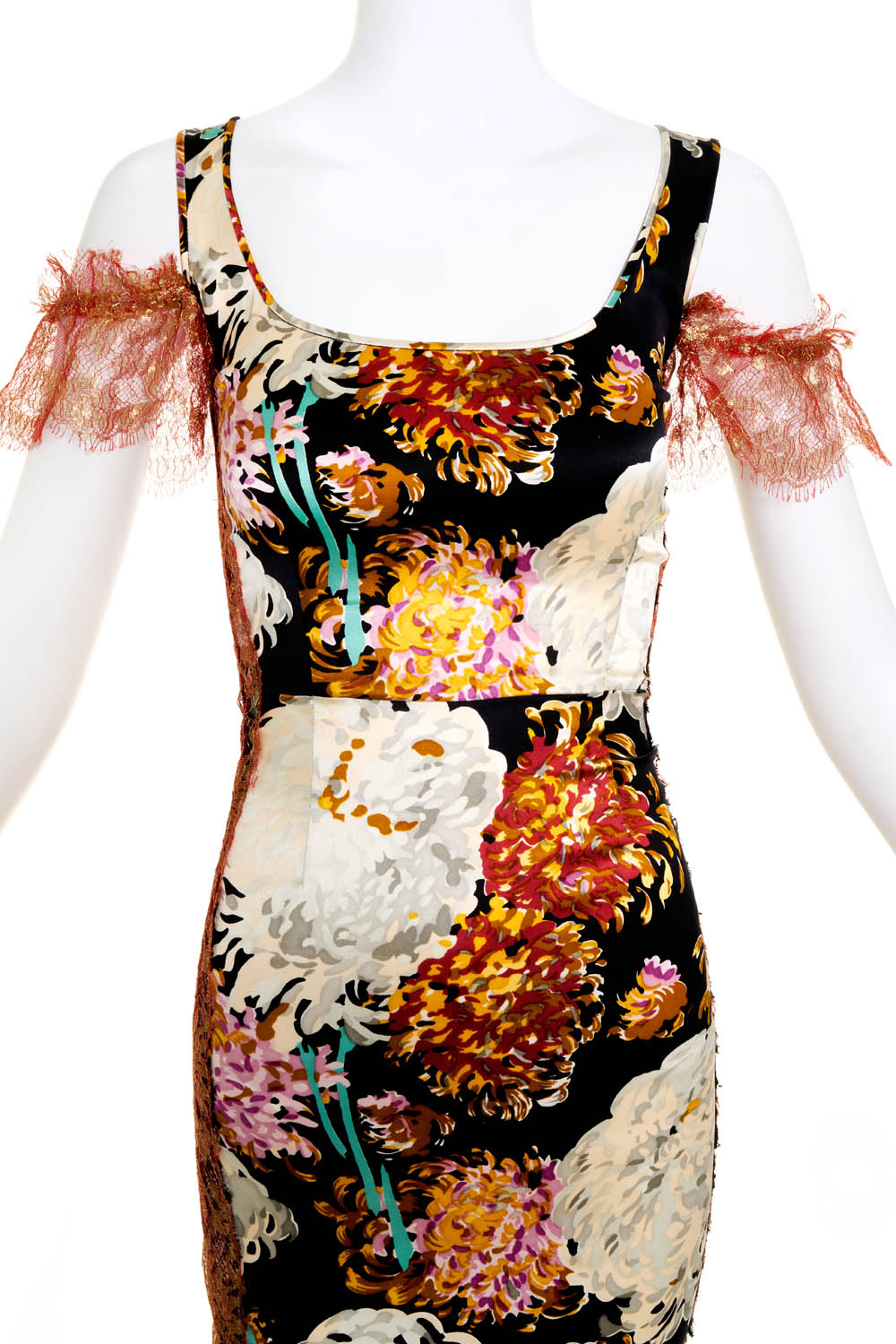 Dolce & Gabbana Floral Print Red and Gold Lace Gown Size 40/4 - Foxy Couture Carmel Dolce & Gabbana Floral Print Red and Gold Lace Gown Size 40/4 - Foxy Couture Carmel