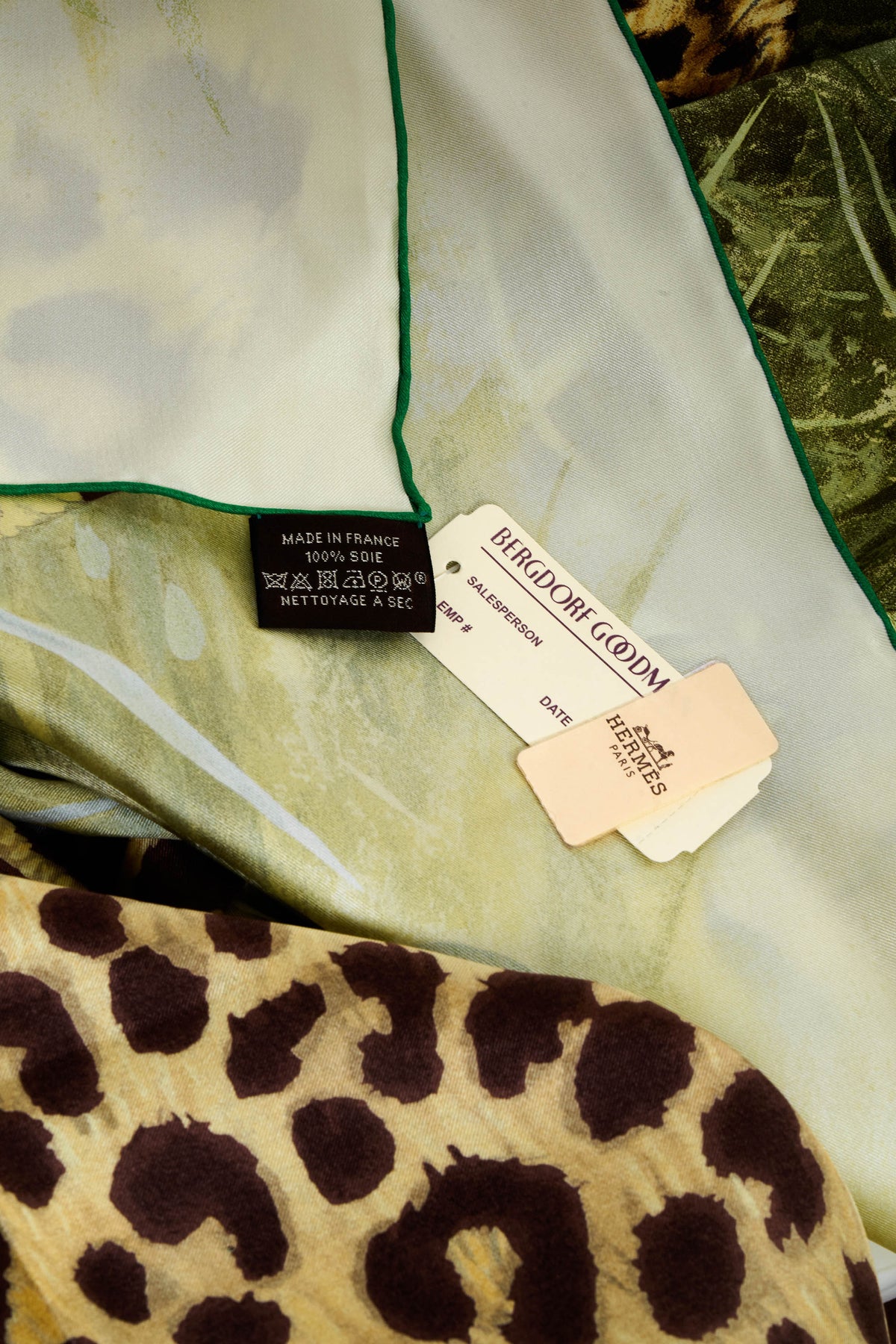 Hermes &quot;Panthrea Pardus&quot; Green Mousseline Shawl 140cm