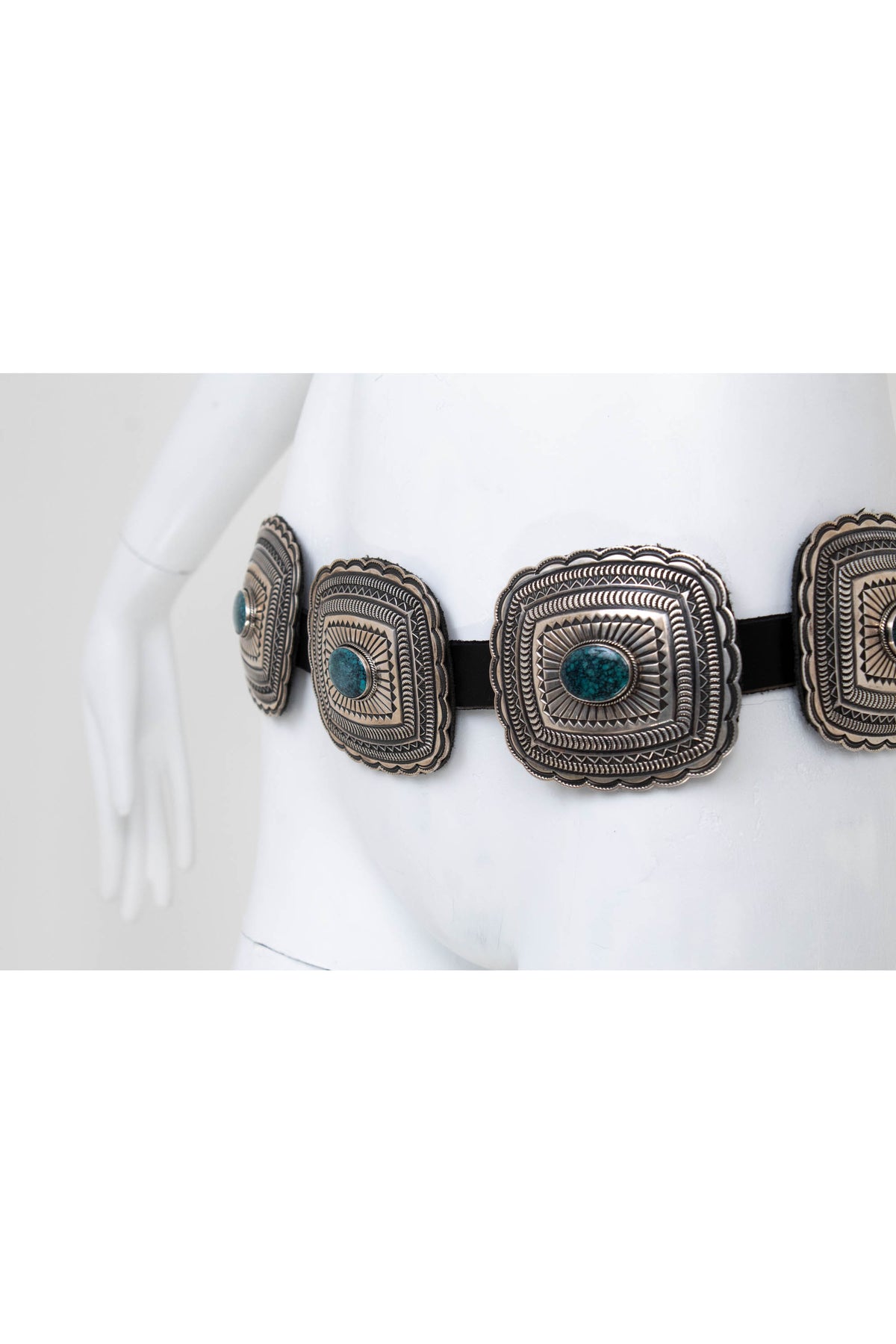 Sunshine Reeves Native Am. Size M/L Black Heavy Tool Turquoise Inlay Concha Belt