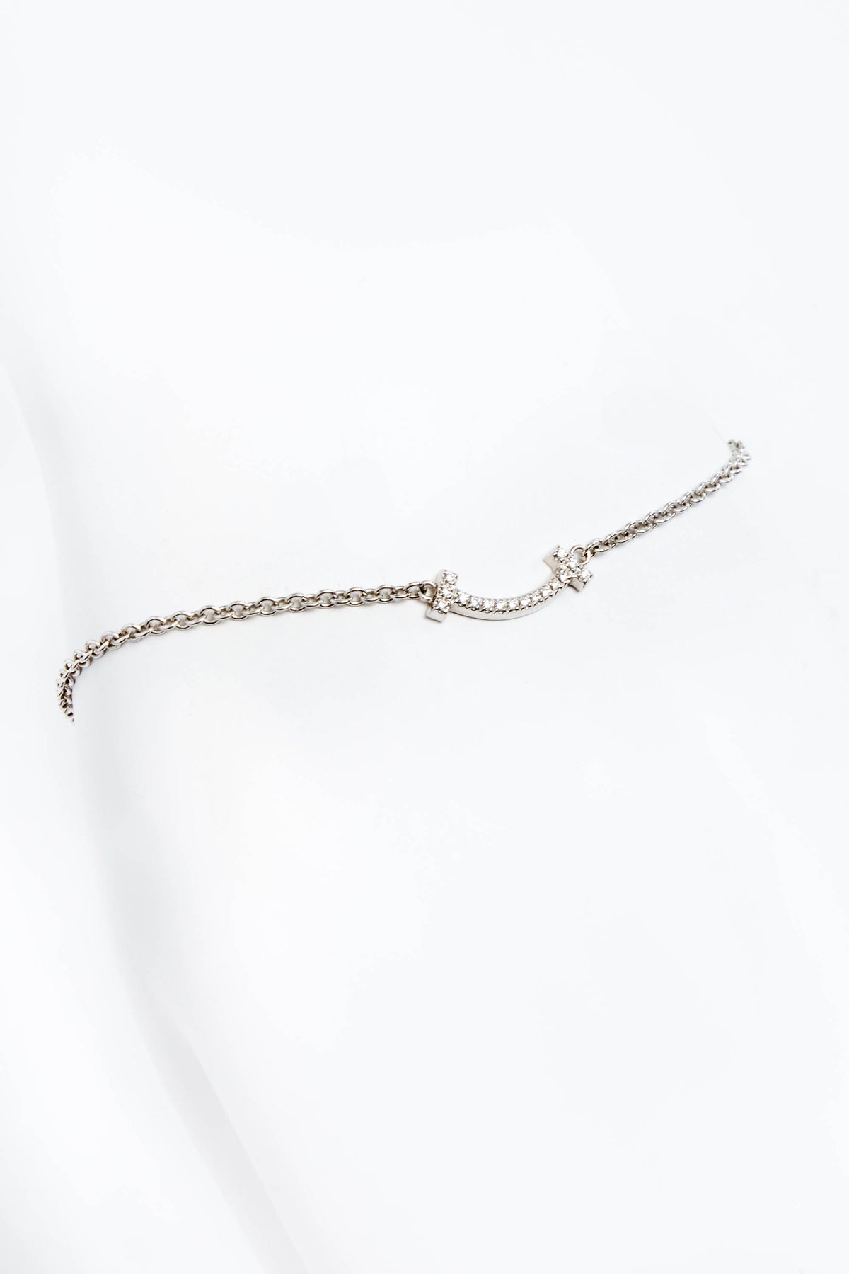 Tiffany &amp; Co. 750 18k WG Diamond Smile Bracelet