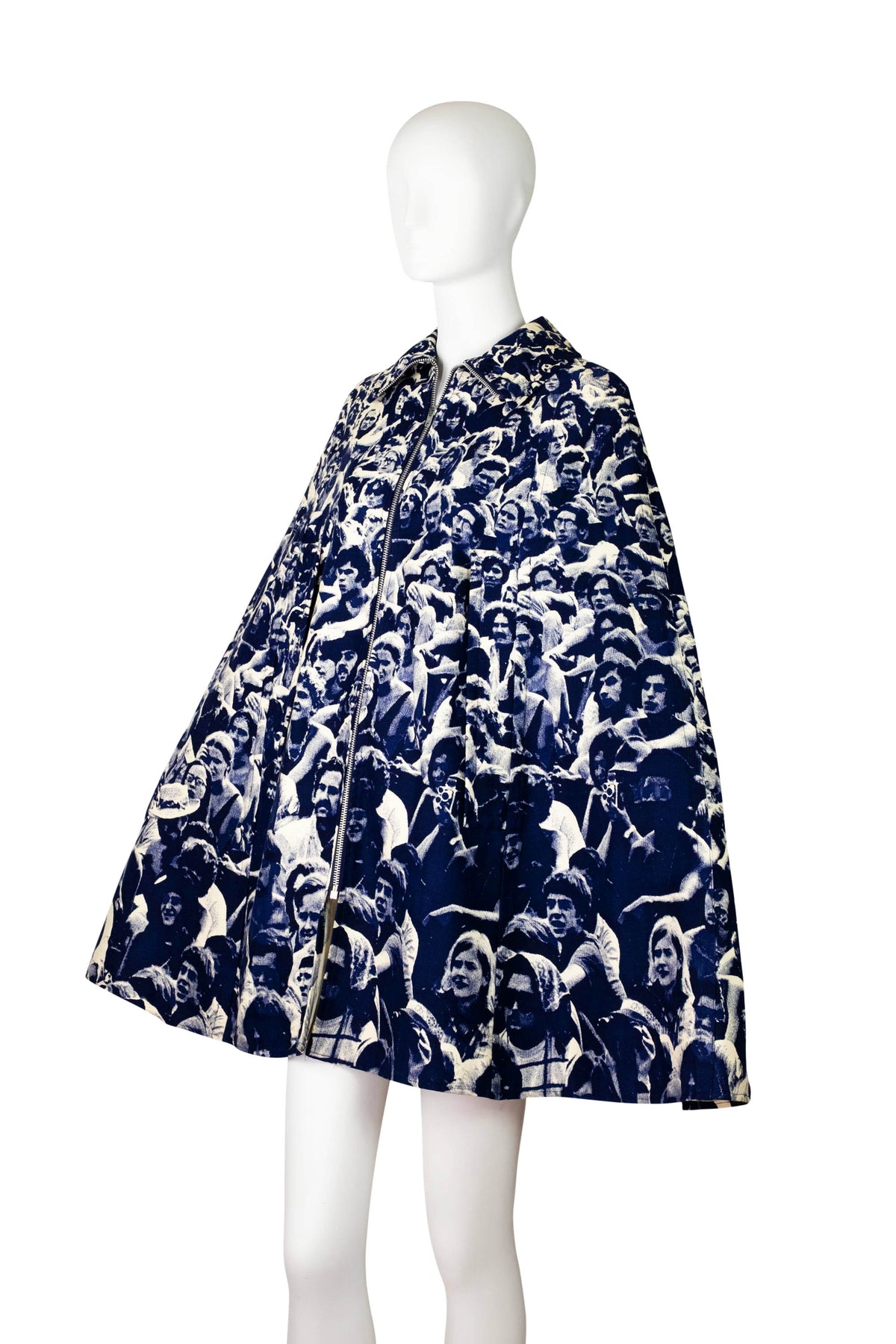 Baron Wolman Woodstock Crowd Photo Print Blue White Ring Zipper Cape 1960s