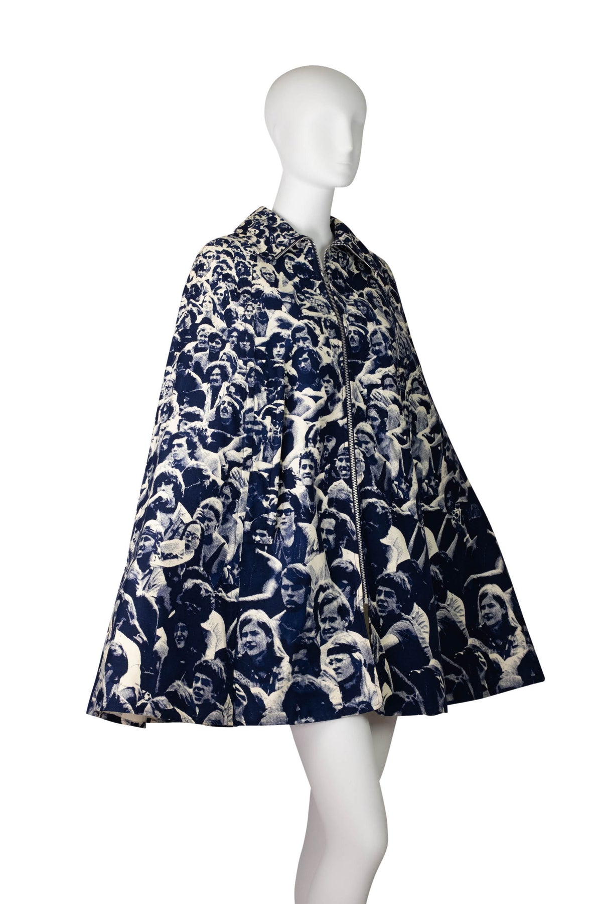 Baron Wolman Woodstock Crowd Photo Print Blue White Ring Zipper Cape 1960s