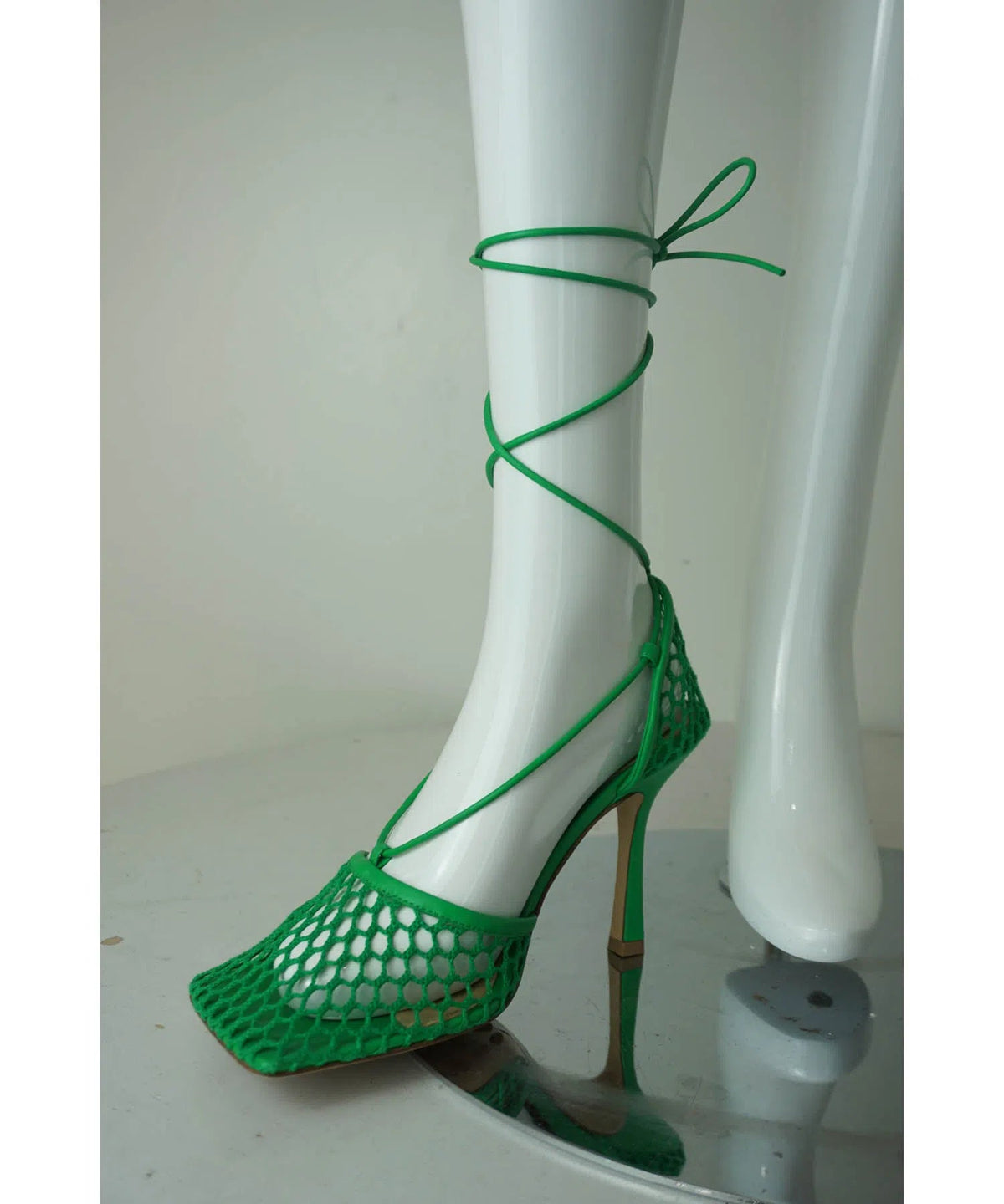 Bottega Veneta Kelly Green Crochet Square Toe Sandals