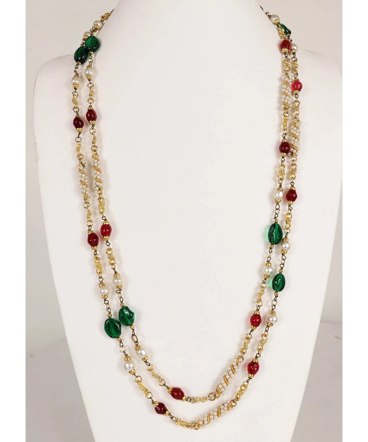 Chanel 1984 Long Red Green Gripoix Pearl Sautoir Necklace