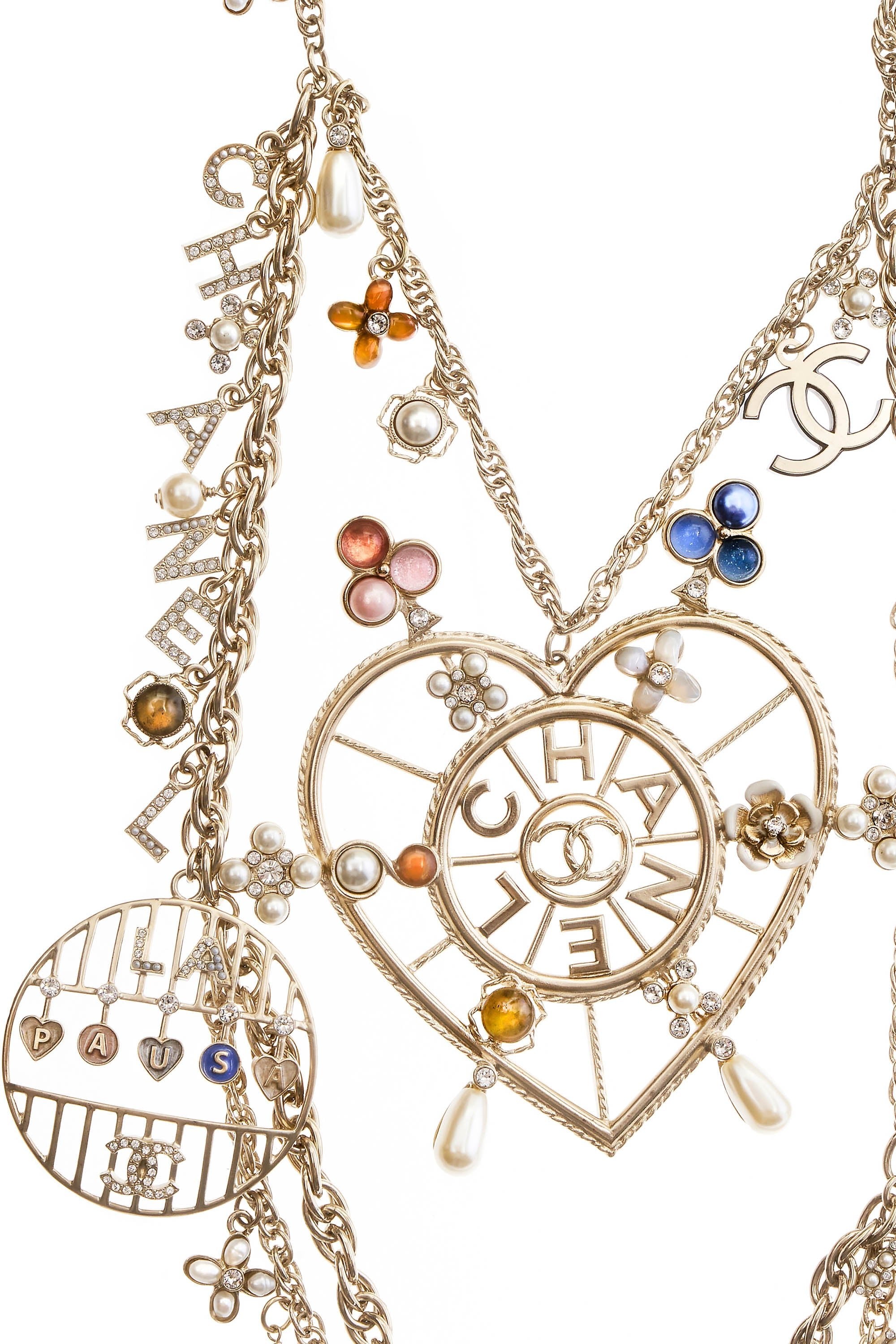 Chanel la pausa Gold Multi Charm Necklace 2019 Size L - Foxy Couture Carmel
