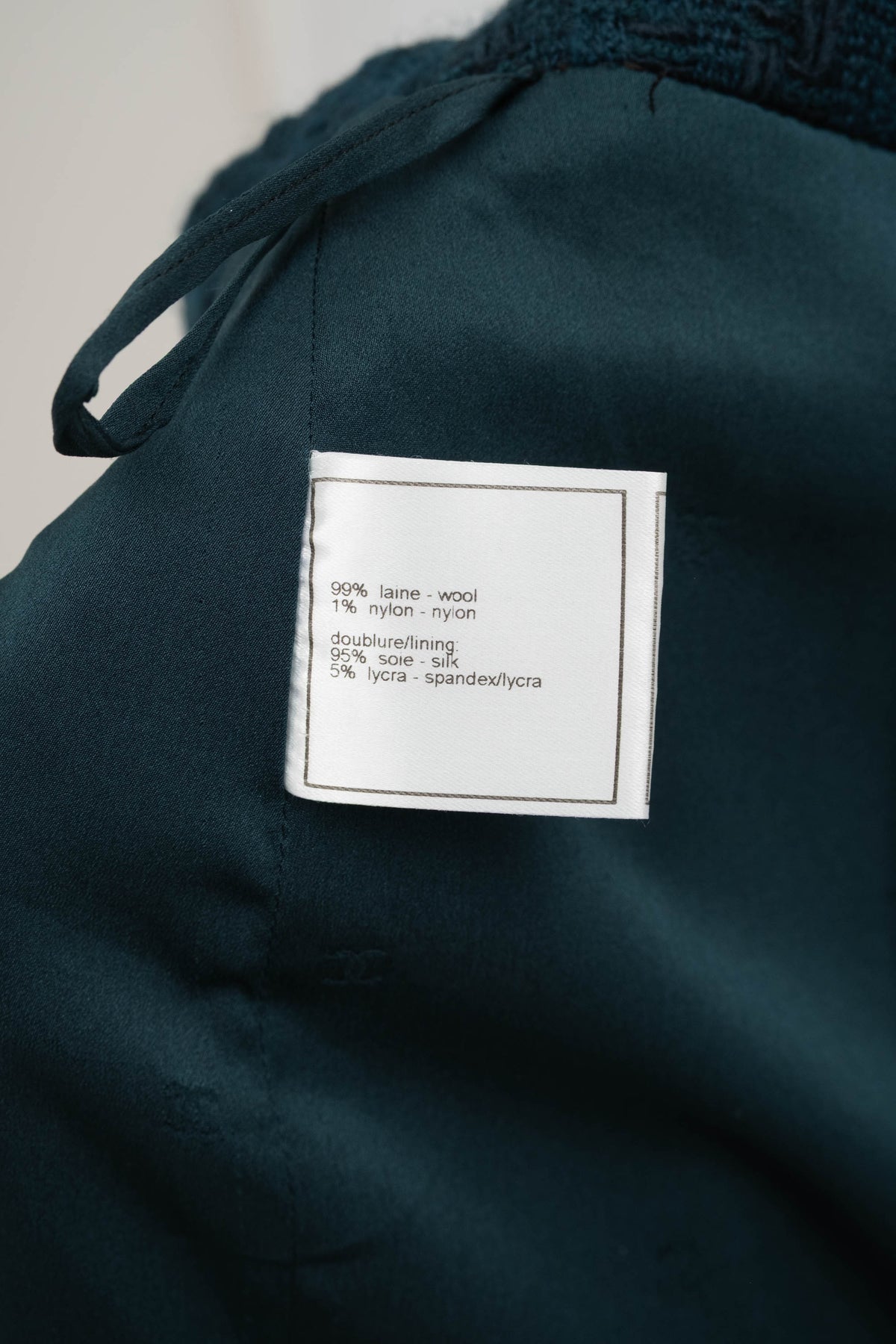Chanel Teal Green Boucle Zip Jacket Pleated Skirt Suit Size 38