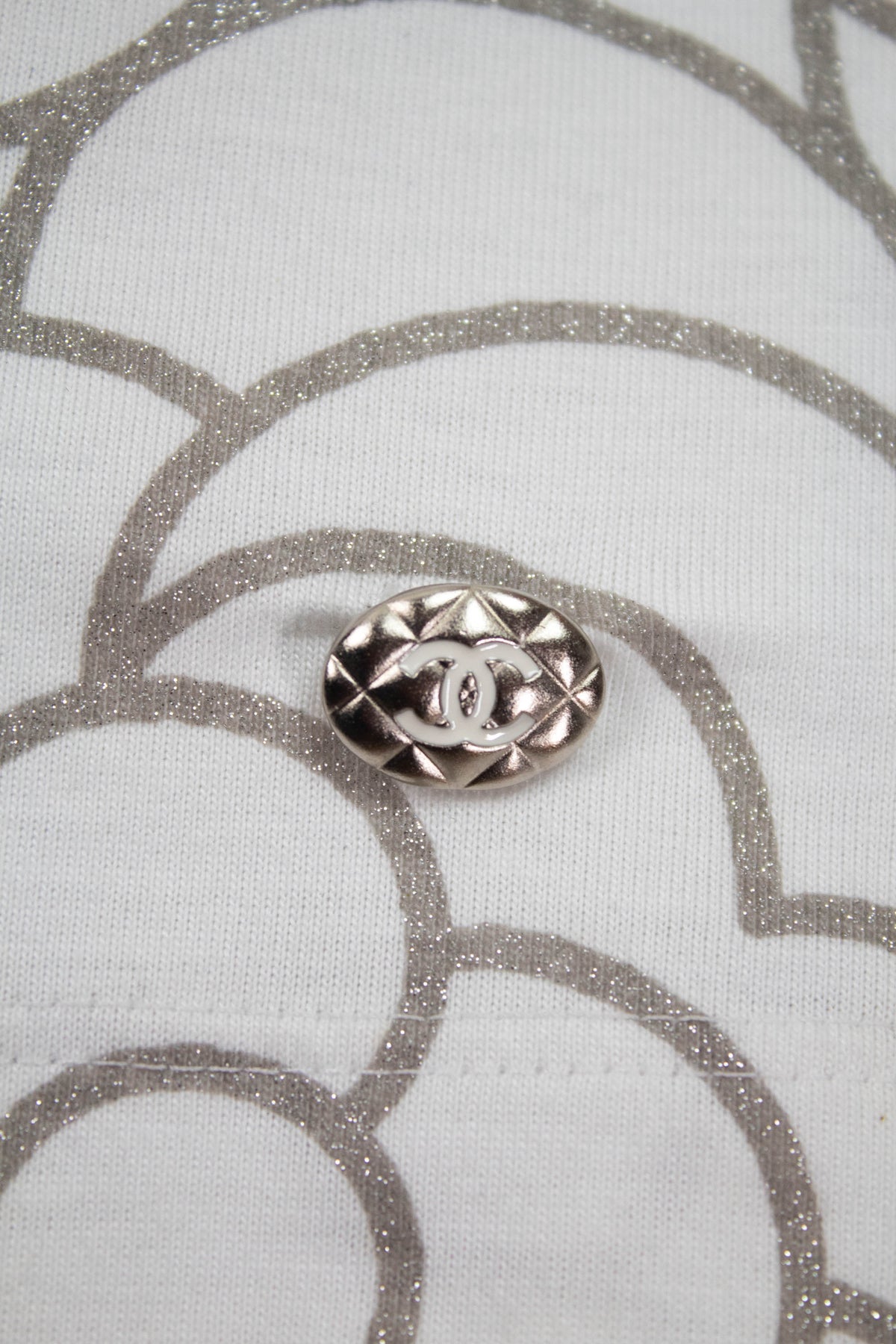 Chanel White Tee Shirt with Silver Glitter Camilla Print 2017 Size 36