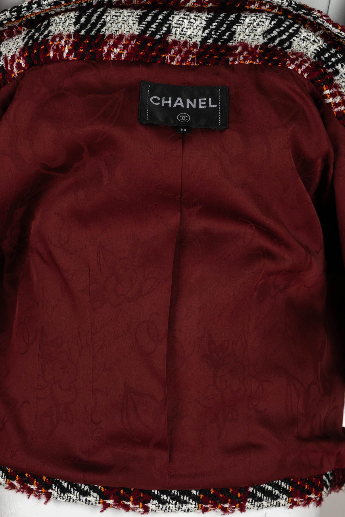 Chanel Maroon Plaid Cropped Jacket Size 38 2016