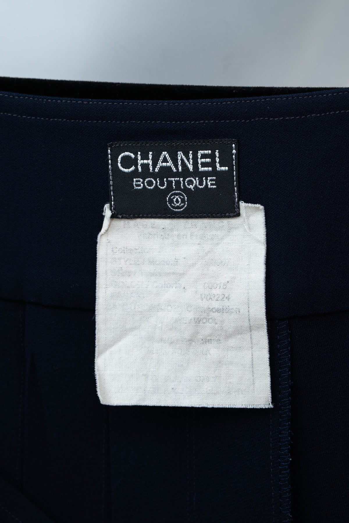 Chanel Navy Blue Pleated Double Button Front Size Small