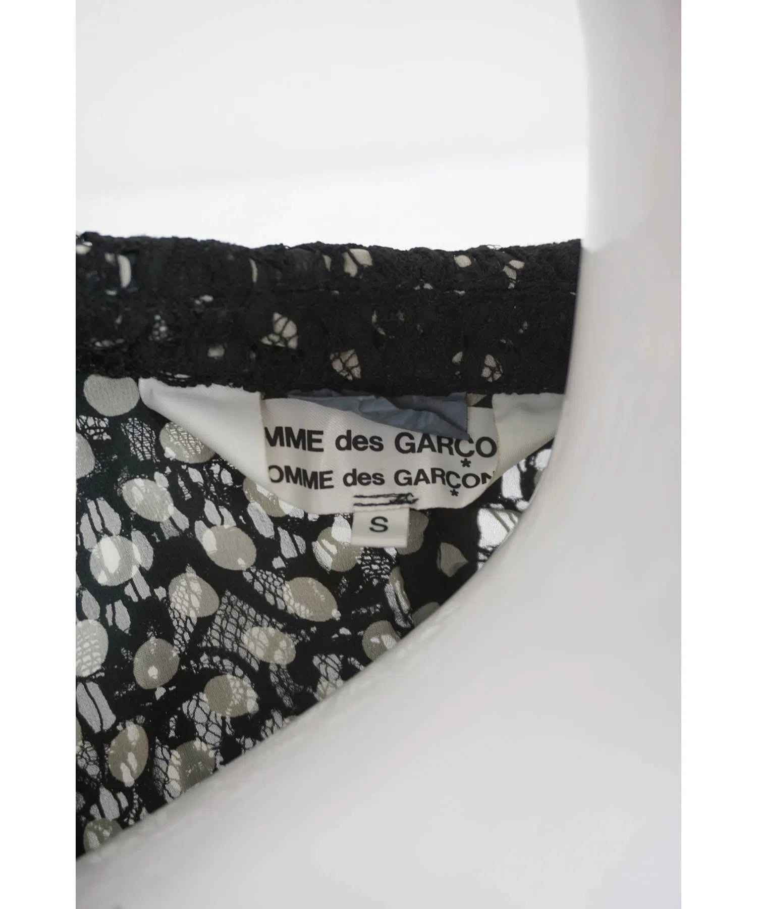 Comme Des Garcon Lace Jacket AD 2011 - Foxy Couture Carmel