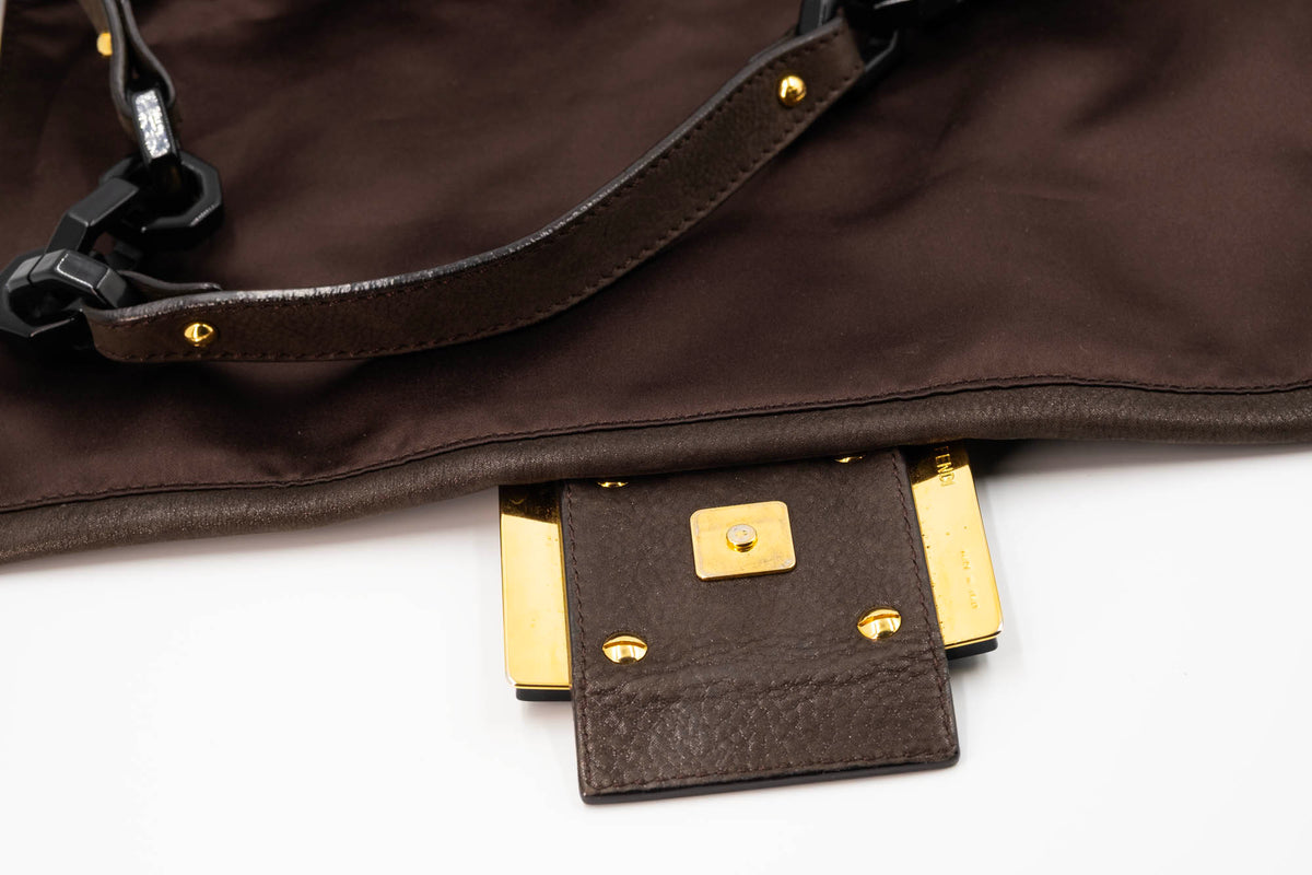 Fendi Mamma Shimmer Brown Leather Baguette With Gold Hardware