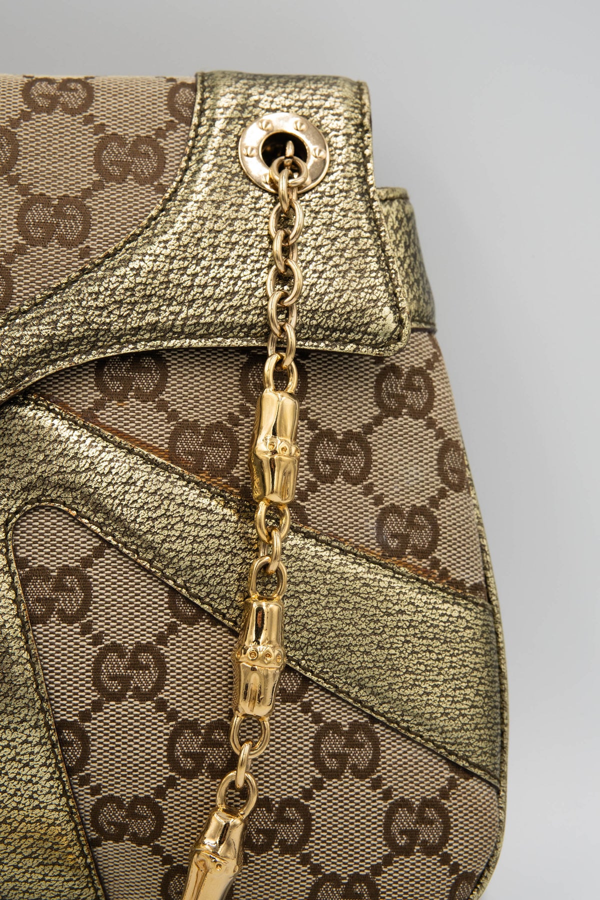 Gucci by tom ford gold and brown supreme pattern dragon shoulder purse