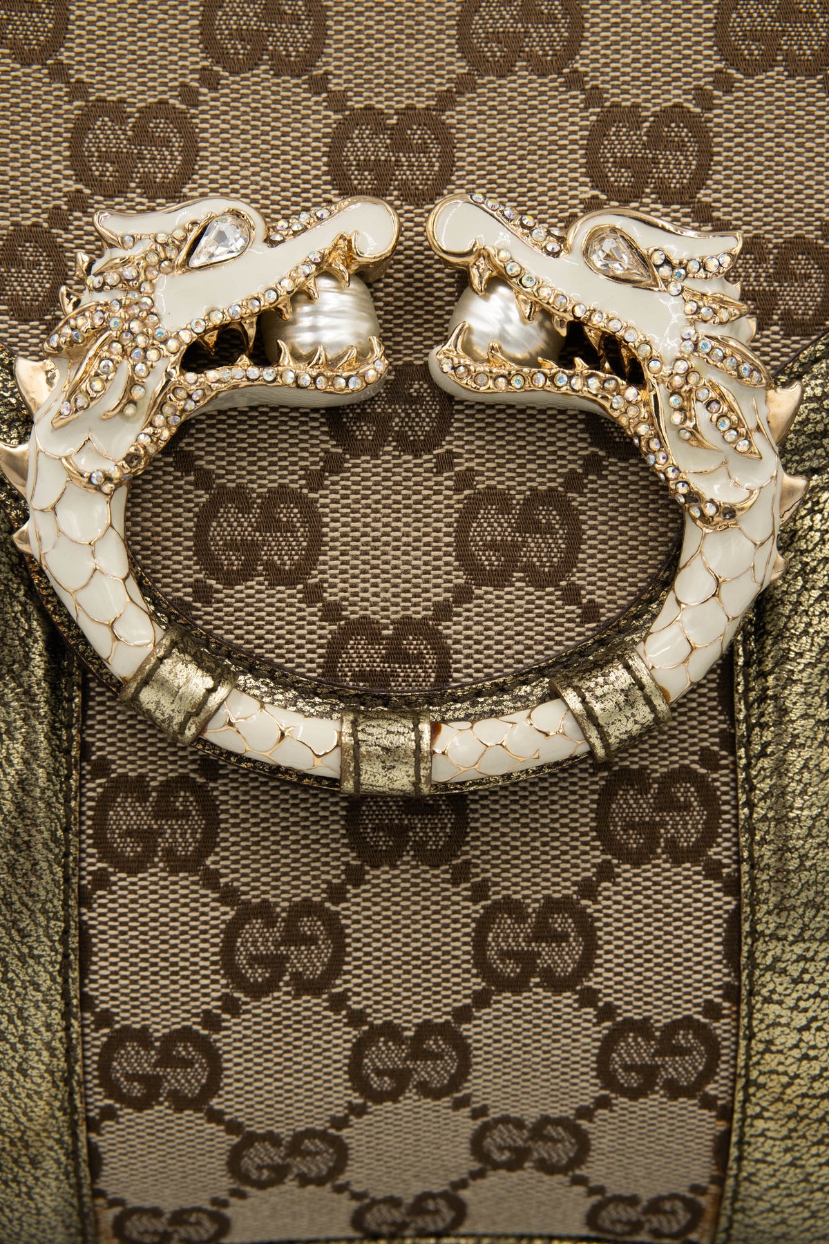 Gucci by tom ford gold and brown supreme pattern dragon shoulder purse