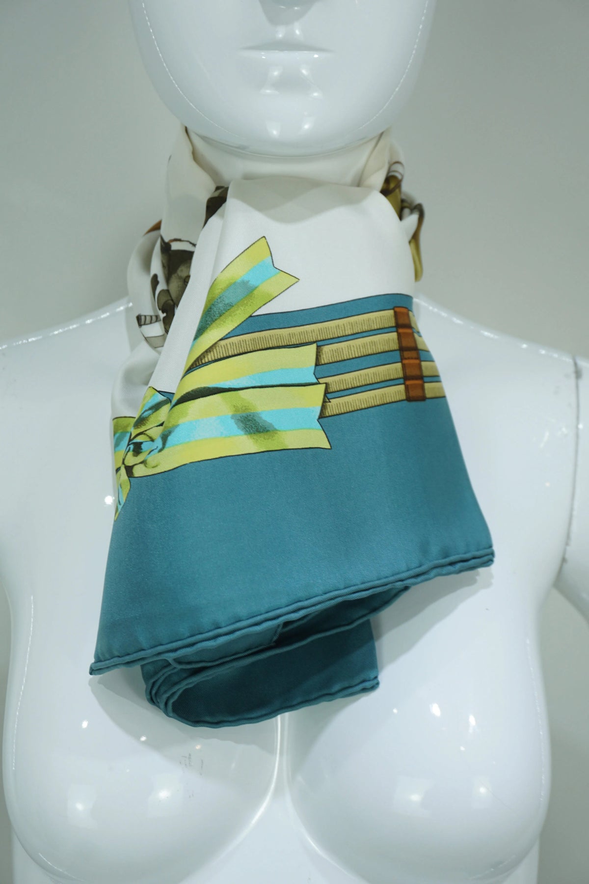 Hermès Light Blue and Brown Jumping Horse Scarf 90cm