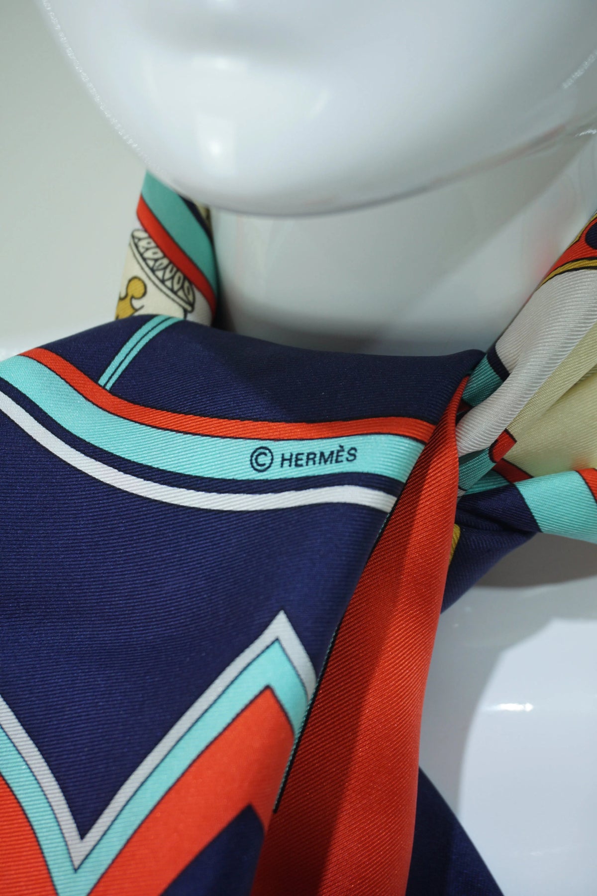 Hermès Washington&#39;s Carriage Silk Scarf 90cm