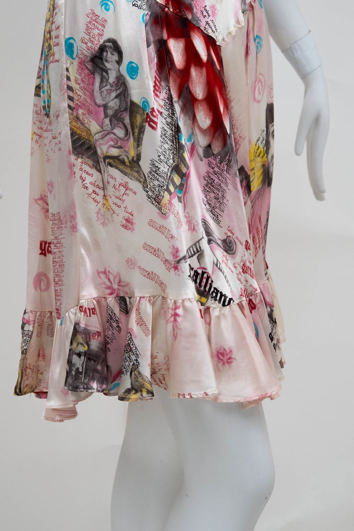 John Galliano Blush Graphic Montage Ruffle Neck Dress 2007 Size 8