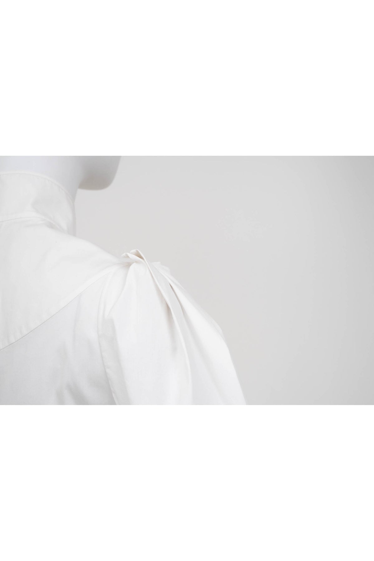 Yves Saint Laurent Rive Gauche White Tie Front Cotton Shirt Size 42/6