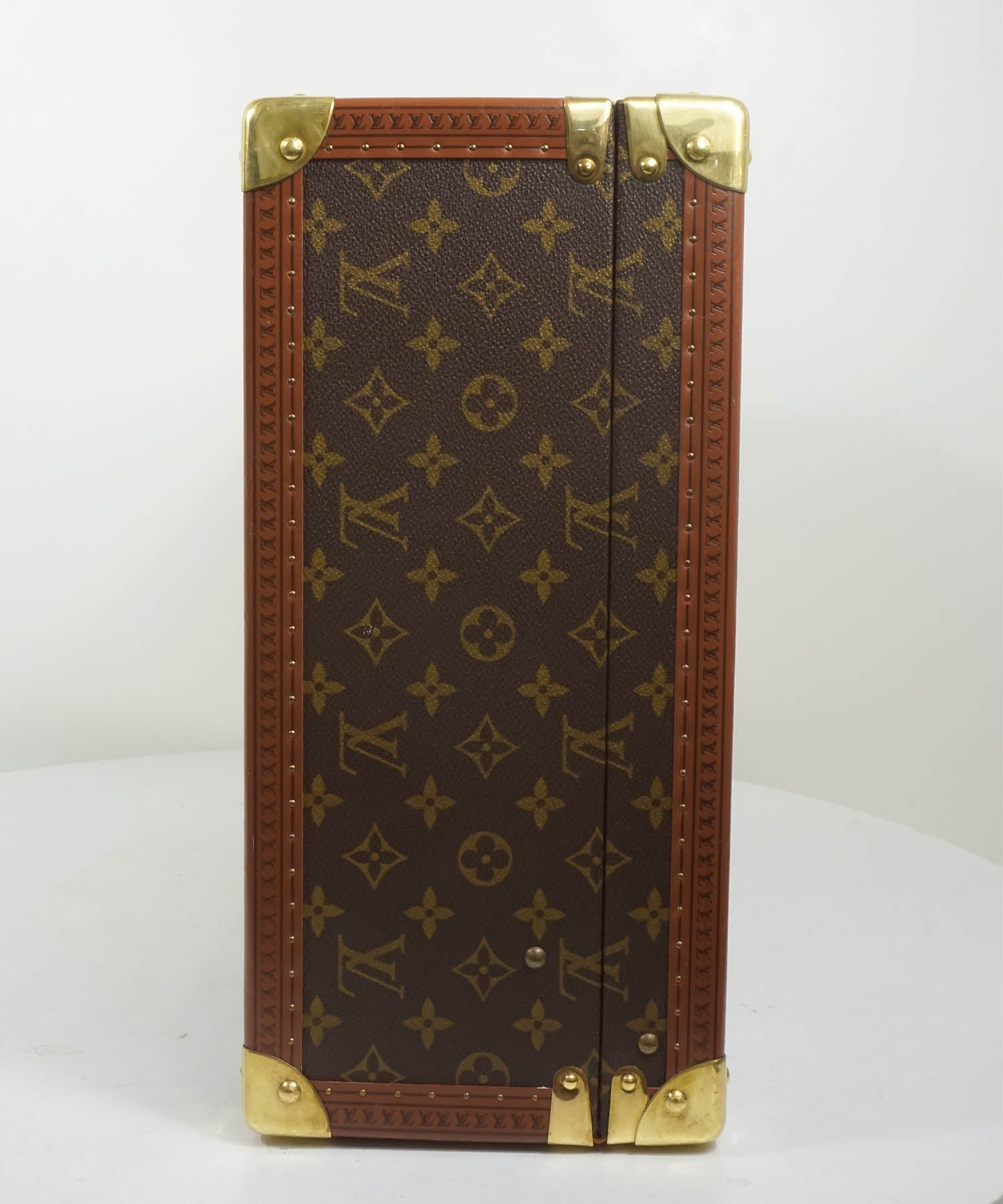 Louis Vuitton Bisten Monogram Titane Collection